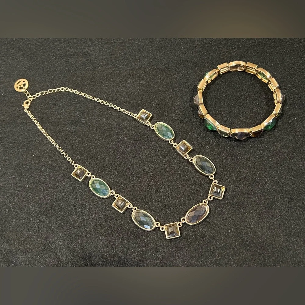 Vintage TRIFARI 2 pc BUNDLE Jewelry GREEN Gray
